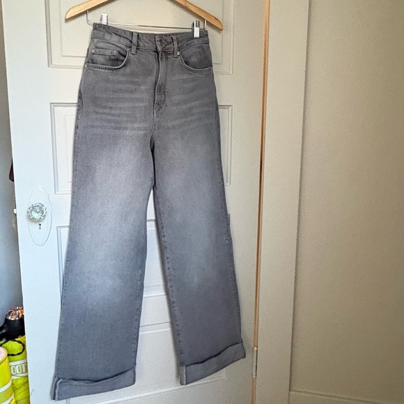 Pilcro Gray Women's Flare Jeans - Picture 3 of 8